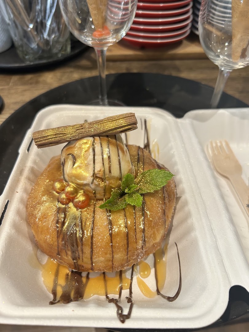 Teo’s Caffe & Bistro · Photos 7